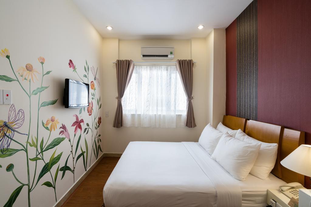 Asian Ruby Center Point Hotel & Spa Ho-Chi-Minh-Stadt Exterior foto
